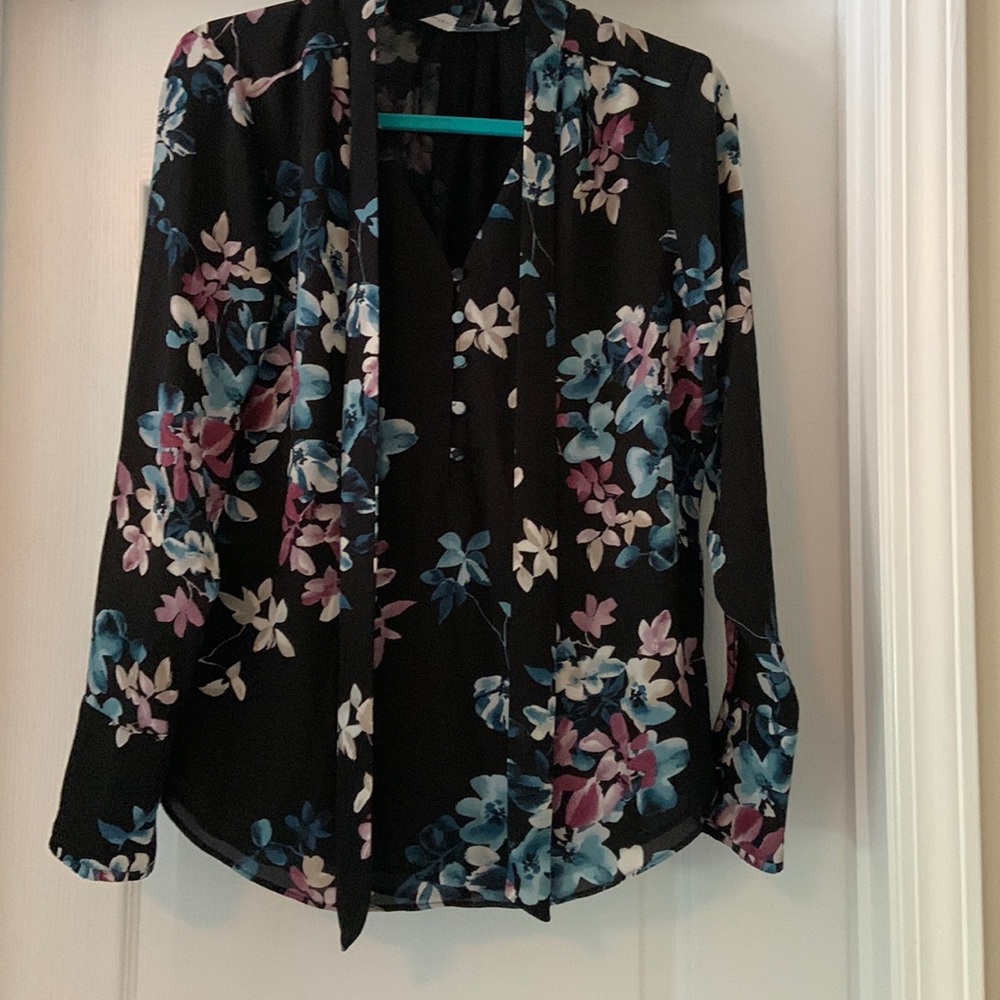 White House Black Market Blouse